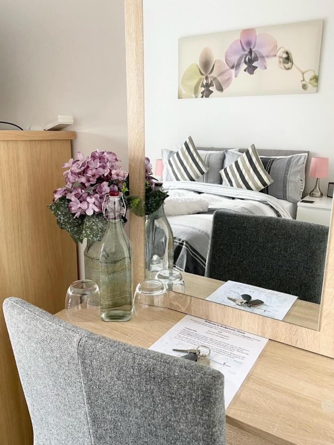 Manchester Escape - Private Room & Bathroom Near Etihad And Coop Arena - Free Secure Parking Eksteriør bilde